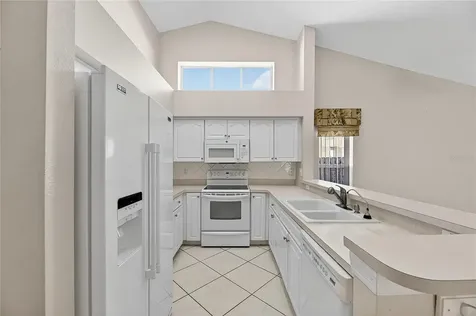 16604 Lake Heather Drive Tampa FL 33618