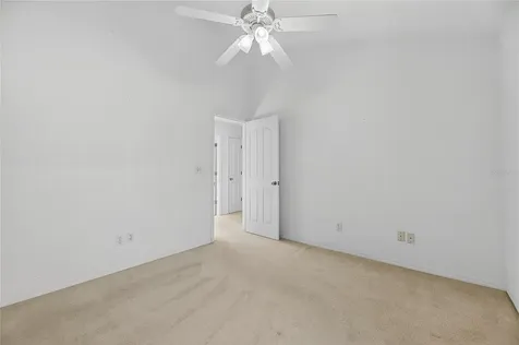 16604 Lake Heather Drive Tampa FL 33618