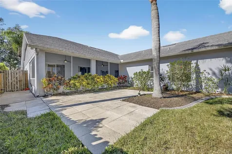 16604 Lake Heather Drive Tampa FL 33618