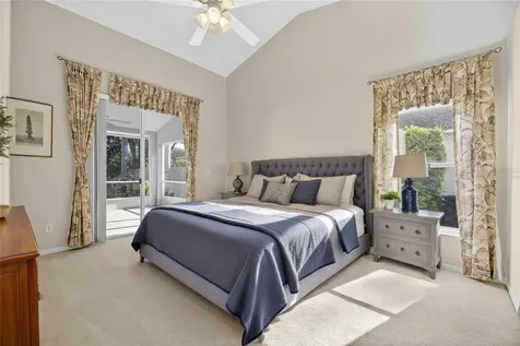16604 Lake Heather Drive Tampa FL 33618