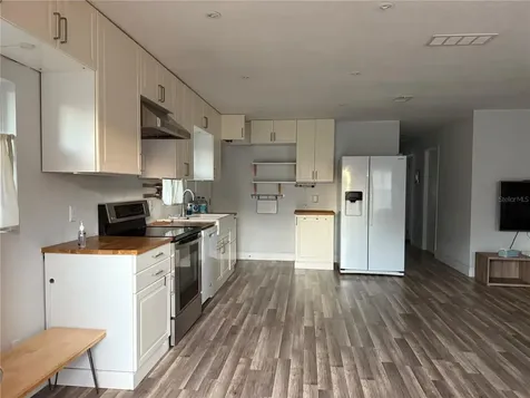 1009 Jamajo Boulevard Orlando FL 32803