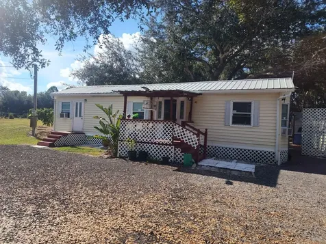 82 Silvio Road Lake Wales FL 33898