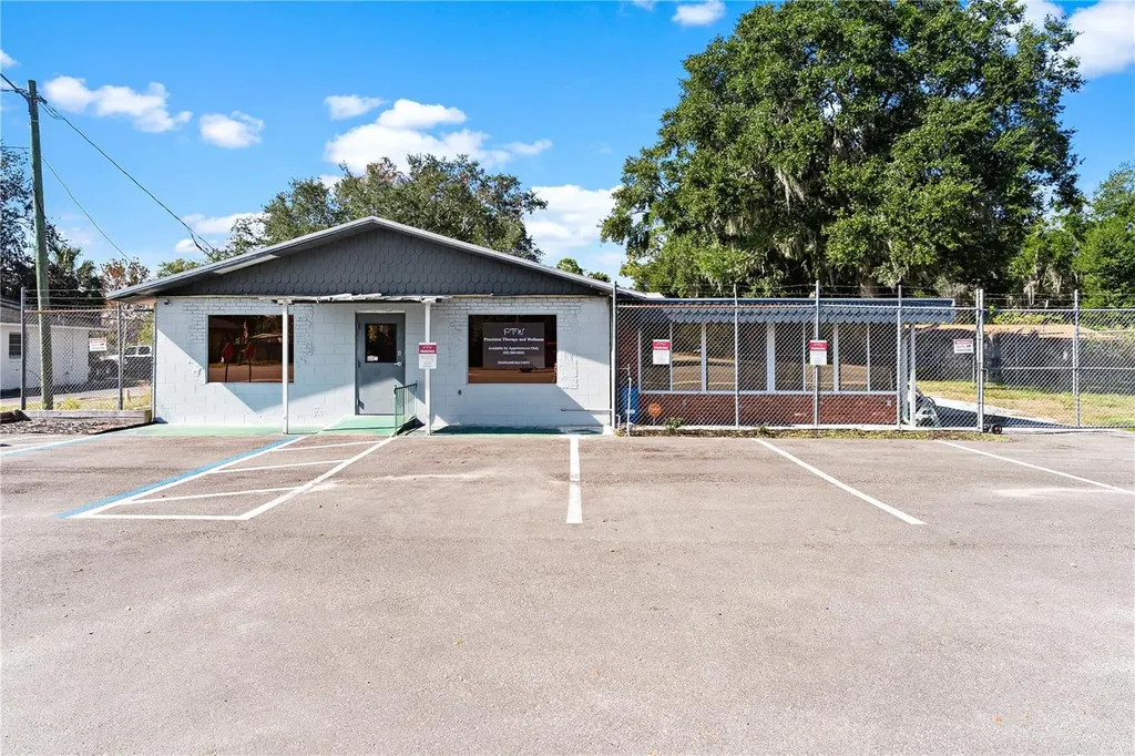 32347 County Road 473 Leesburg FL 34788