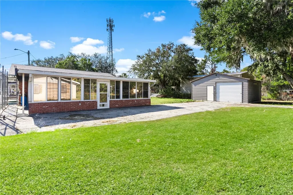 32347 County Road 473 Leesburg FL 34788