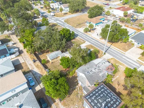 2848 Emerson Avenue S St Petersburg FL 33712