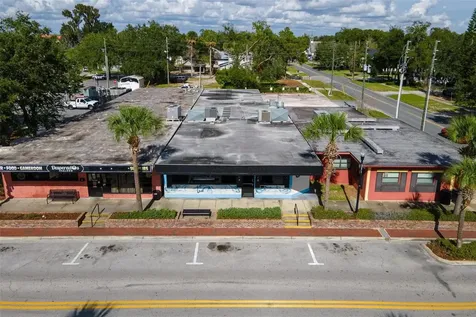227 E Main Street Tavares FL 32778