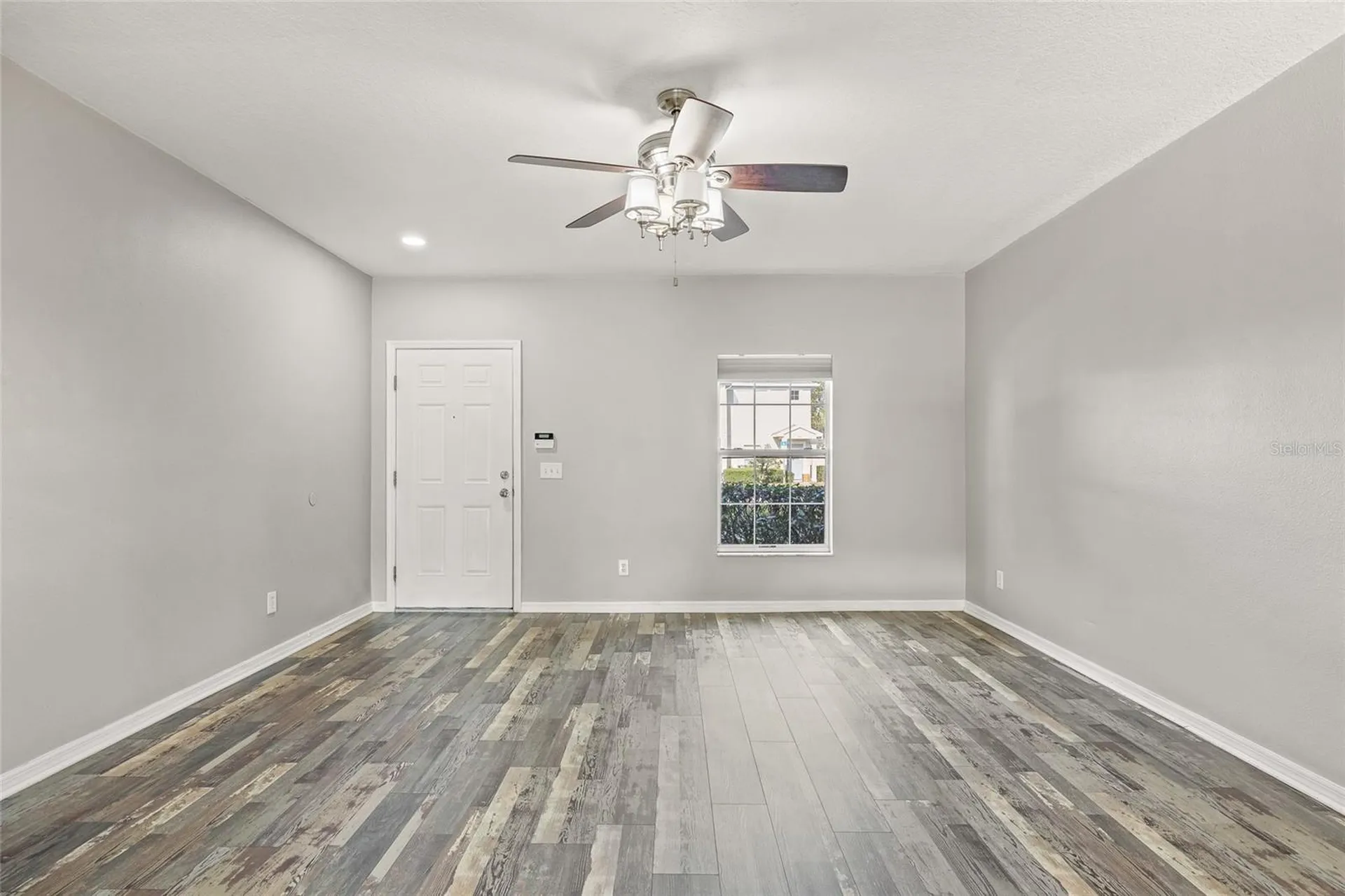 16302 Swan View Circle Odessa FL 33556