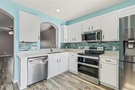 16302 Swan View Circle Odessa FL 33556