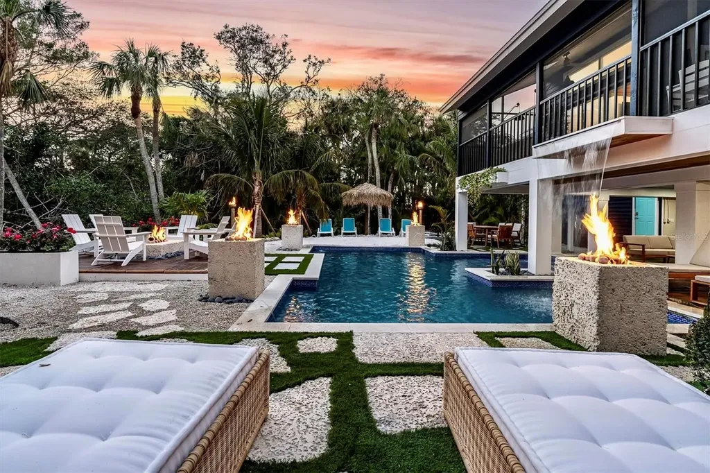 4004 Bayside Court Bradenton FL 34210