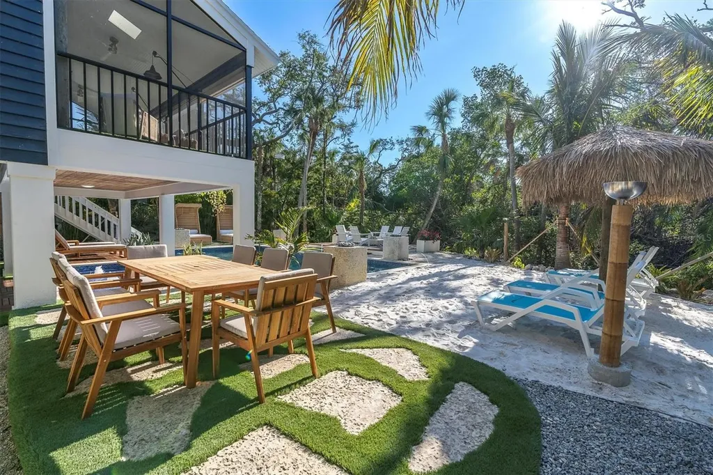 4004 Bayside Court Bradenton FL 34210