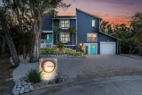 4004 Bayside Court Bradenton FL 34210