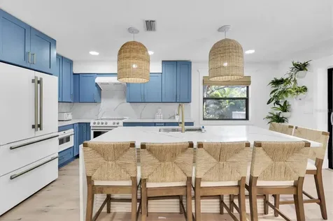 4004 Bayside Court Bradenton FL 34210