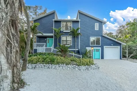 4004 Bayside Court Bradenton FL 34210
