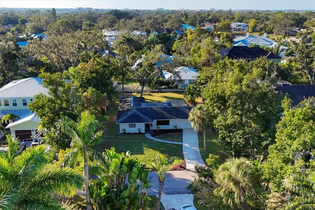 1632 Worrington Street Sarasota FL 34231