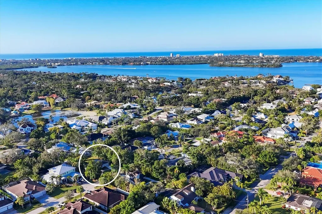 1632 Worrington Street Sarasota FL 34231