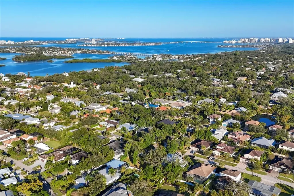 1632 Worrington Street Sarasota FL 34231