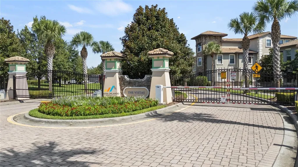 1222 Royal St George Boulevard Davenport FL 33896