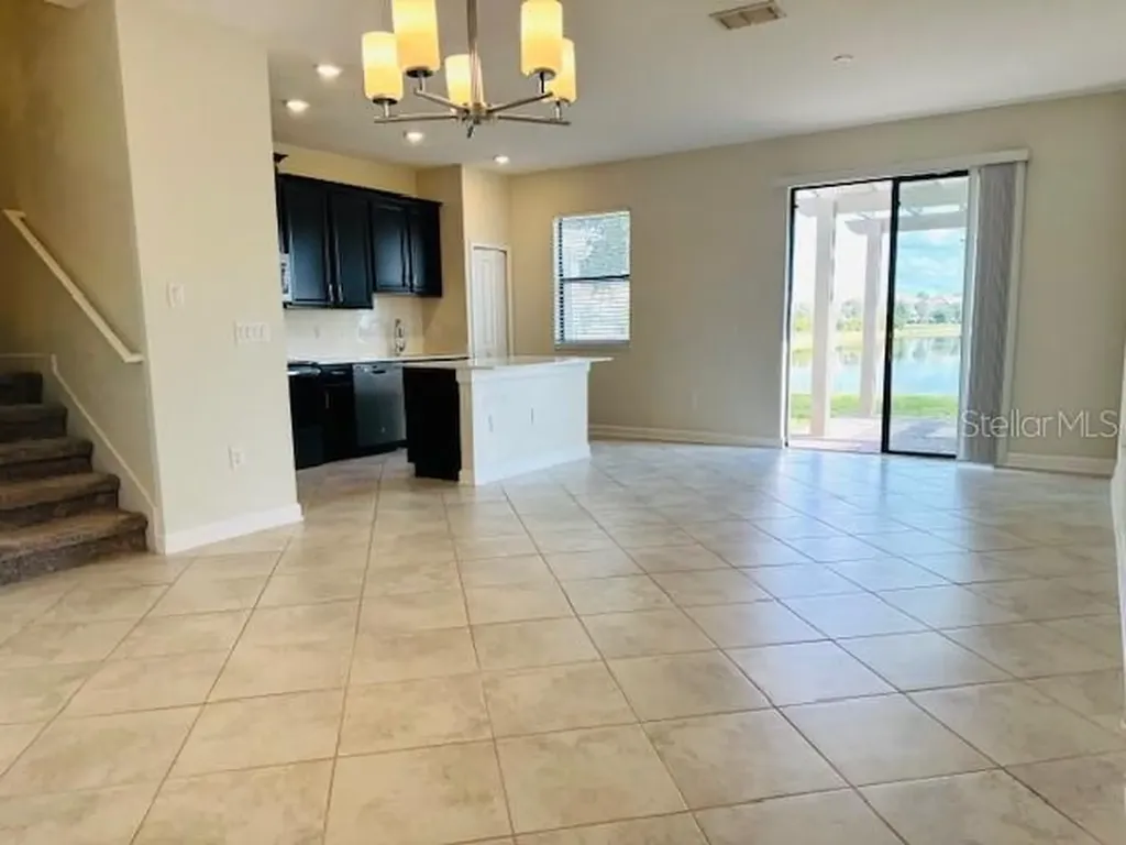 1222 Royal St George Boulevard Davenport FL 33896