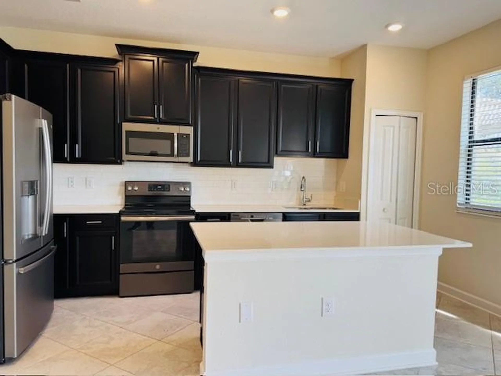 1222 Royal St George Boulevard Davenport FL 33896
