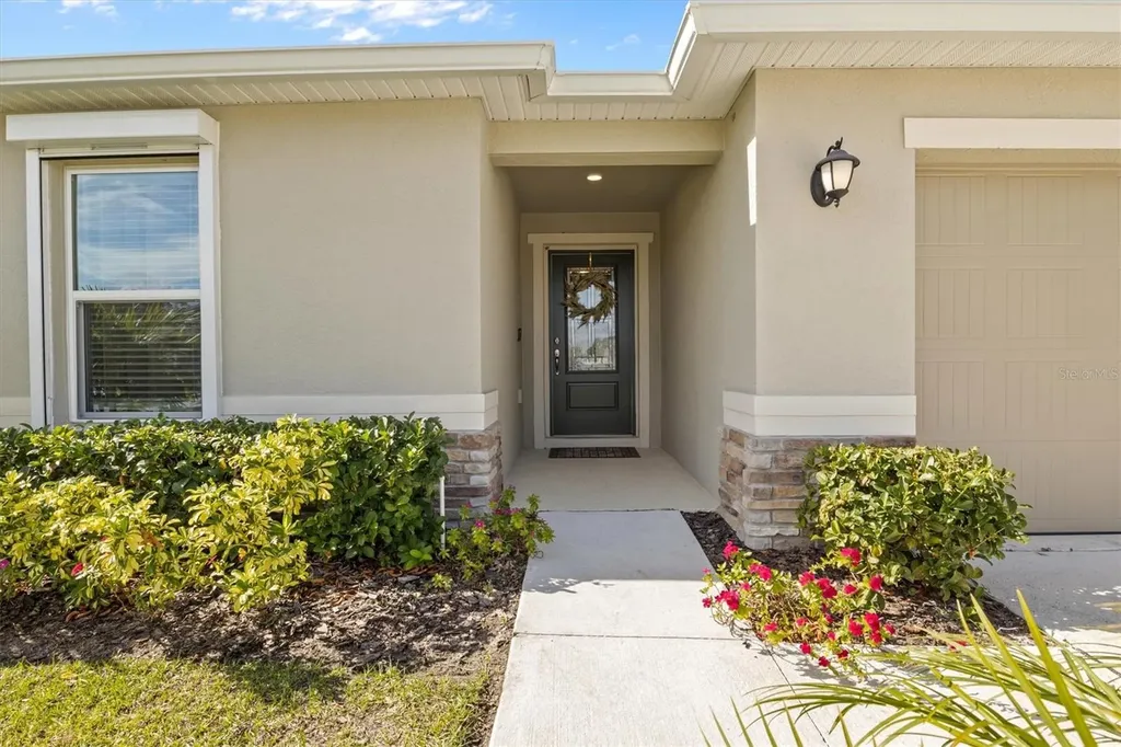 1591 Mattie Pointe Place Auburndale FL 33823