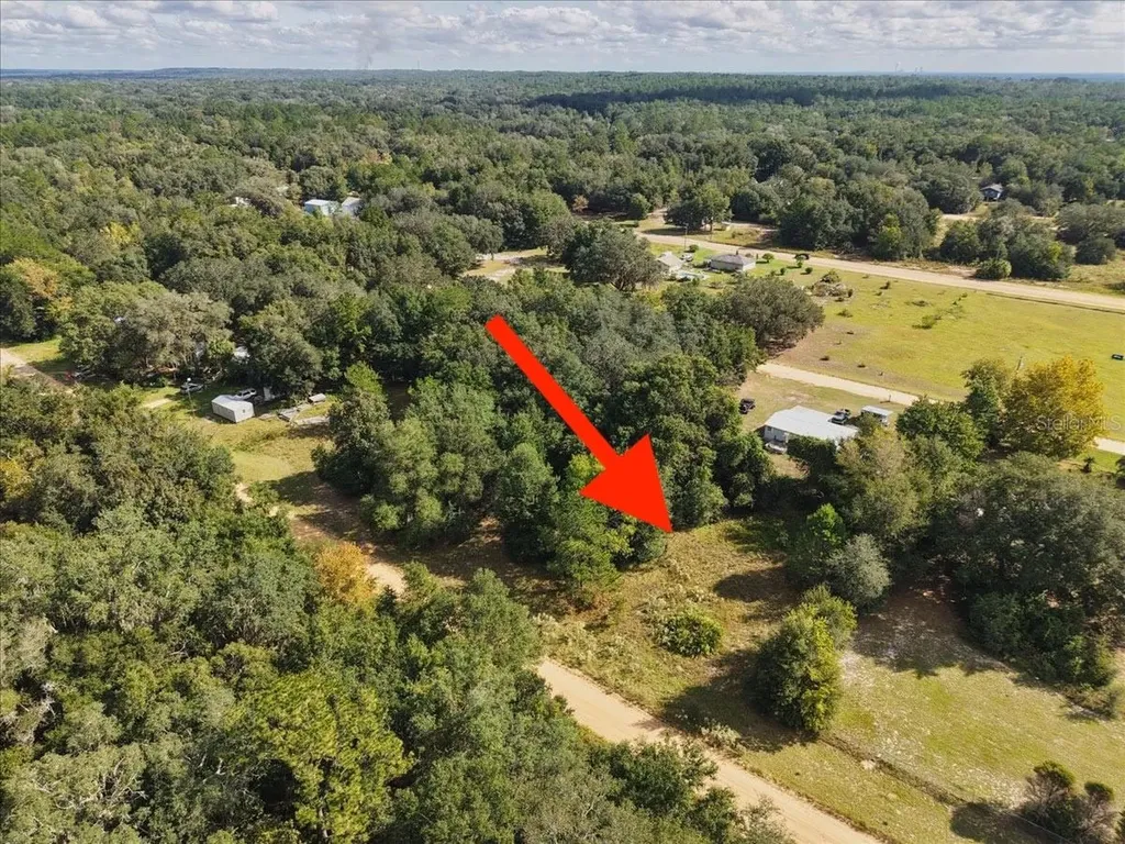 206 N Helmers Avenue Interlachen FL 32148