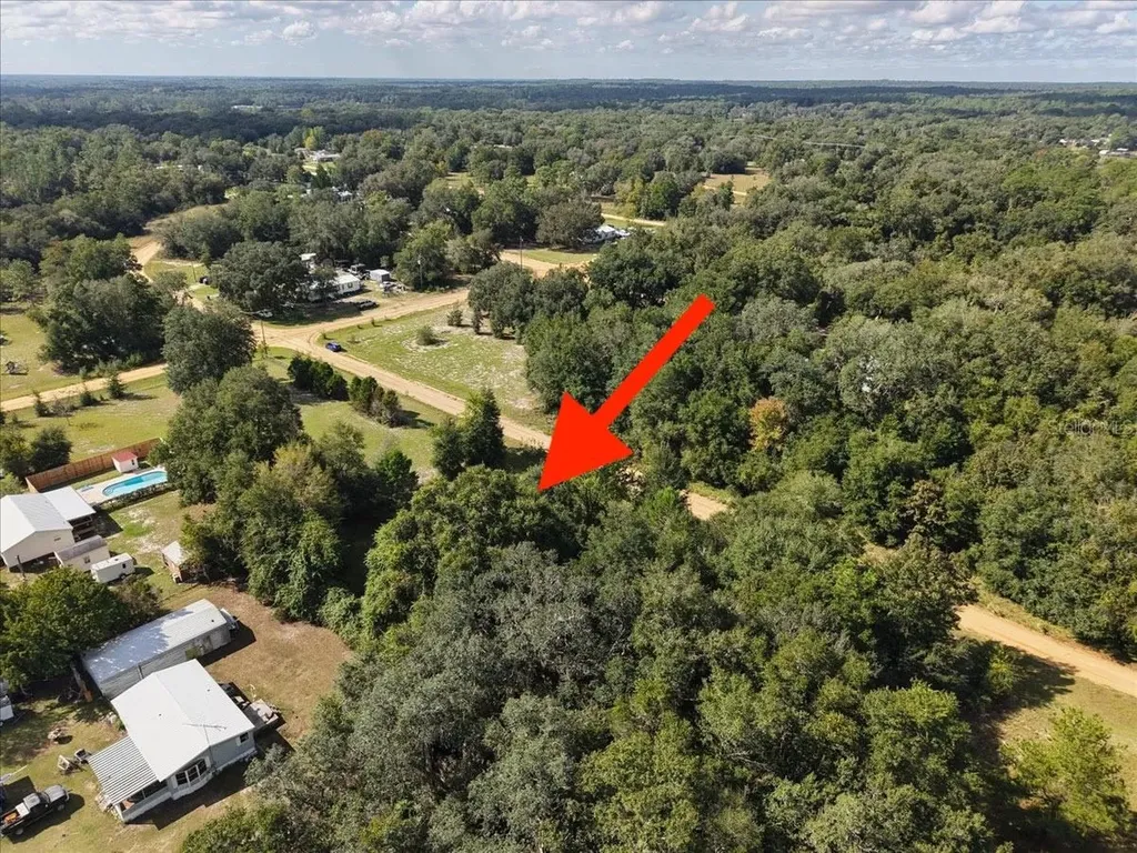 206 N Helmers Avenue Interlachen FL 32148