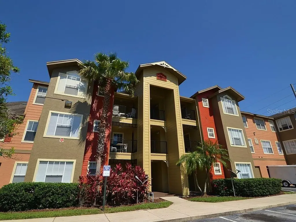 2216 Grand Cayman Court Kissimmee FL 34741