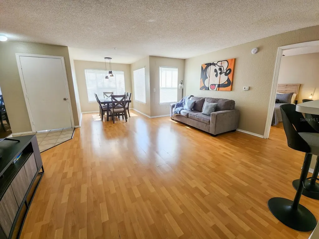 2216 Grand Cayman Court Kissimmee FL 34741