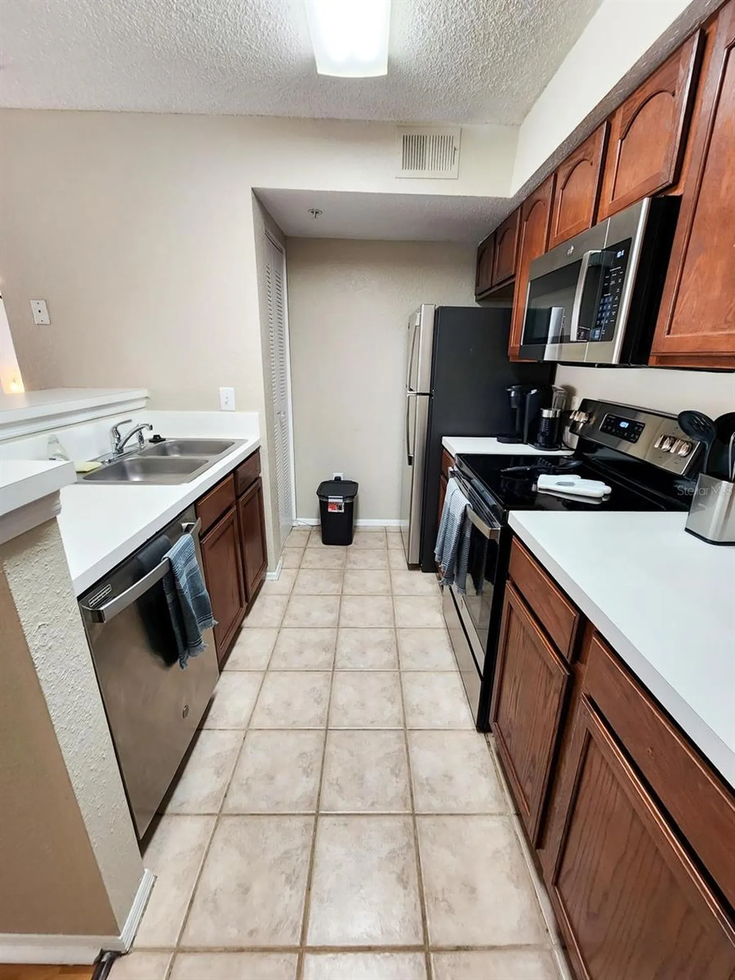 2216 Grand Cayman Court Kissimmee FL 34741