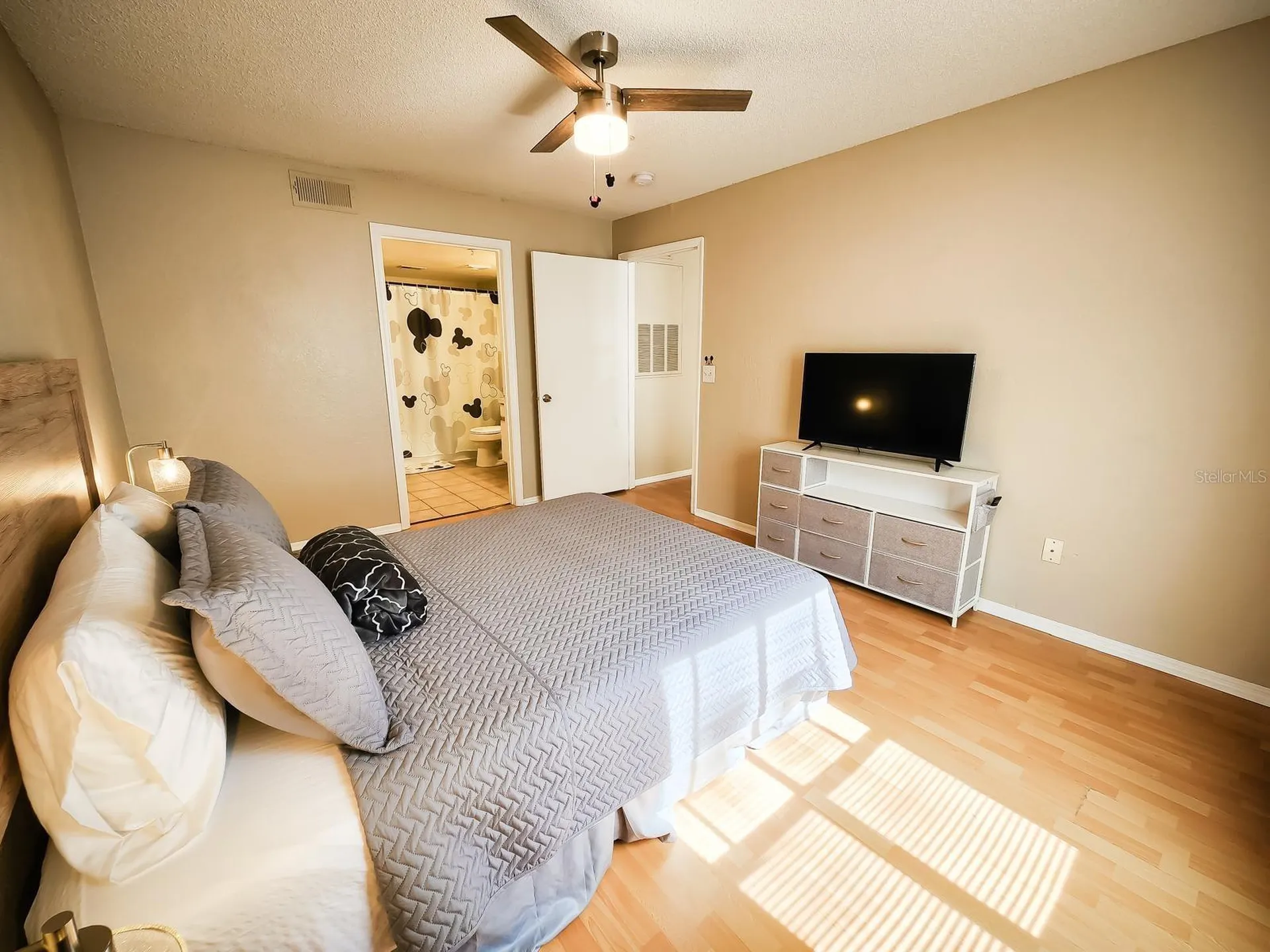 2216 Grand Cayman Court Kissimmee FL 34741