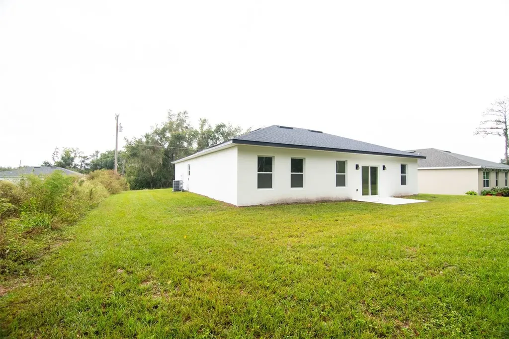 13215 SW 41st Court Ocala FL 34473