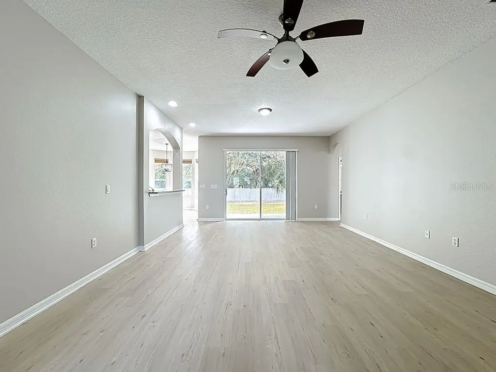 15612 Montesino Drive Orlando FL 32828