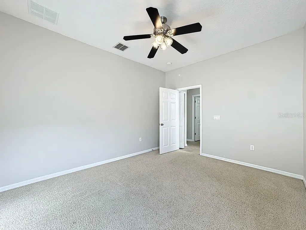 15612 Montesino Drive Orlando FL 32828