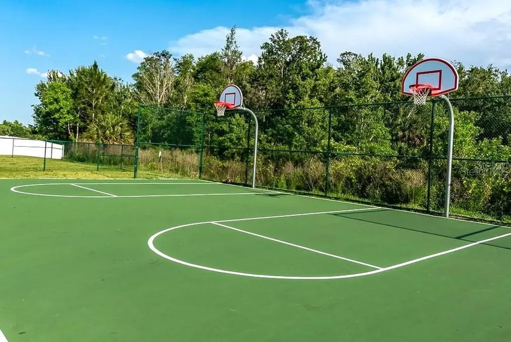 15612 Montesino Drive Orlando FL 32828
