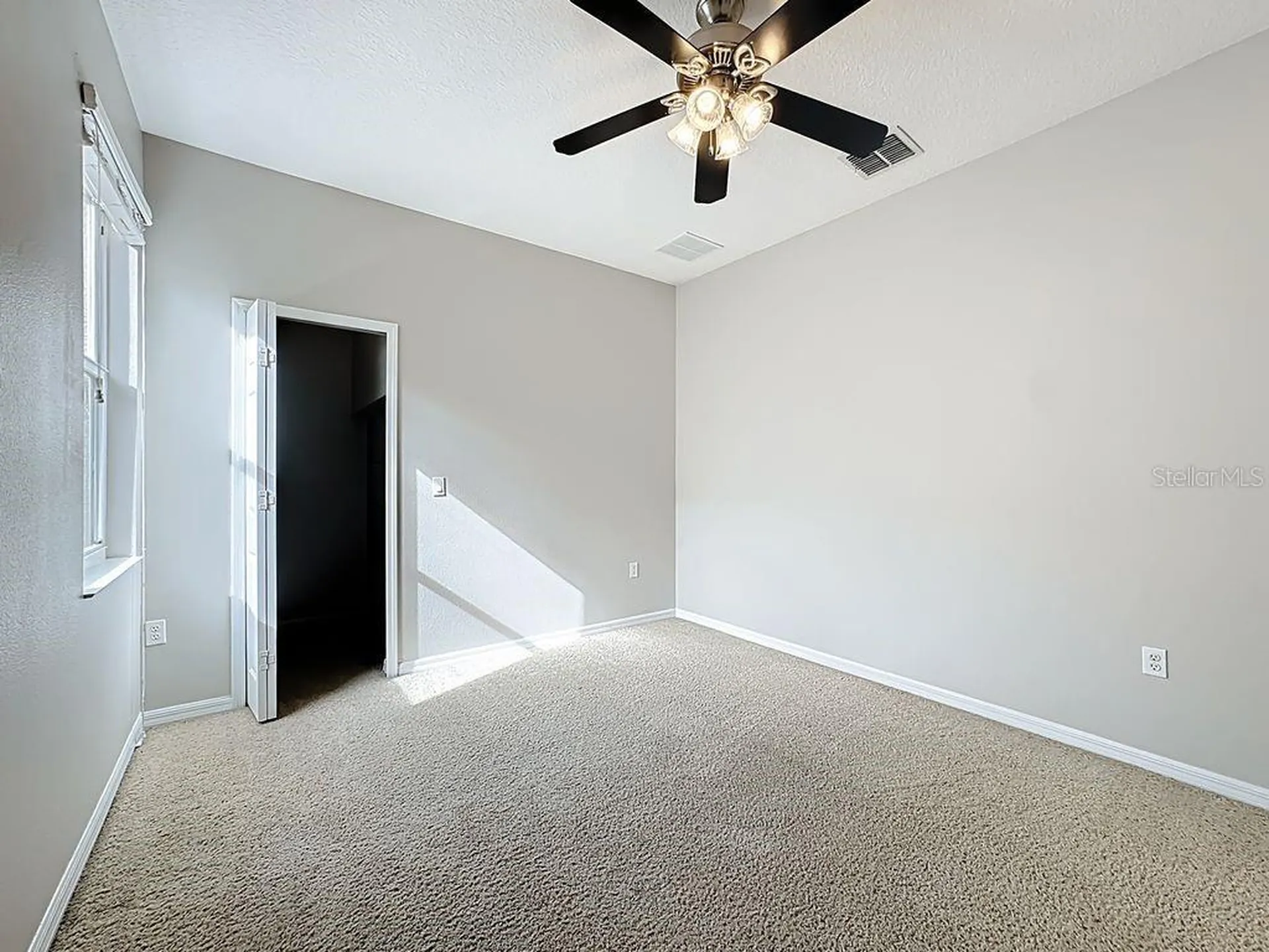 15612 Montesino Drive Orlando FL 32828