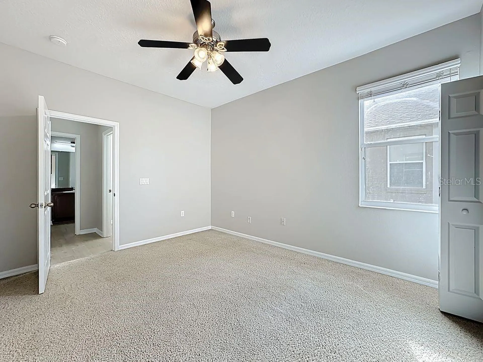 15612 Montesino Drive Orlando FL 32828