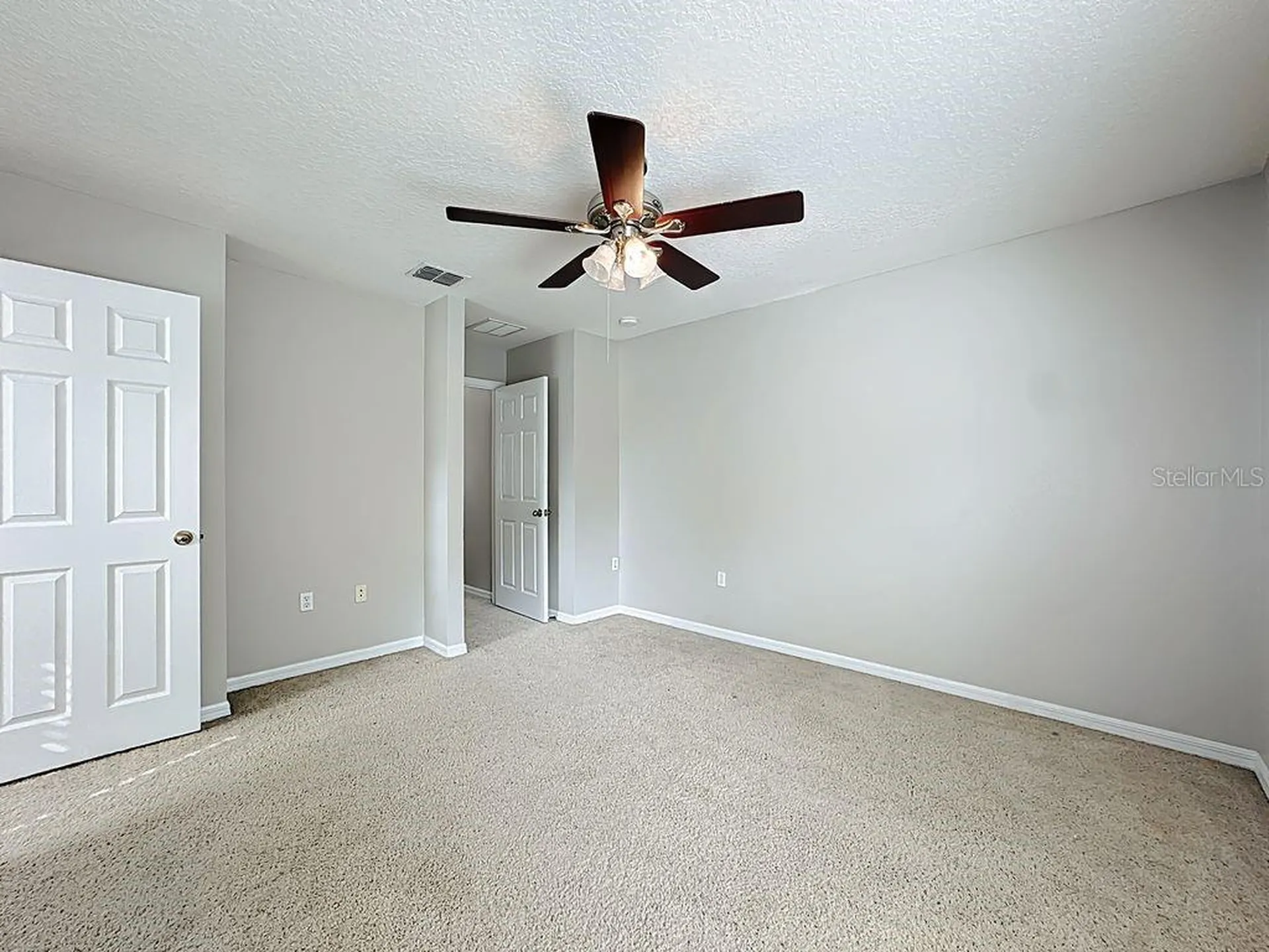 15612 Montesino Drive Orlando FL 32828