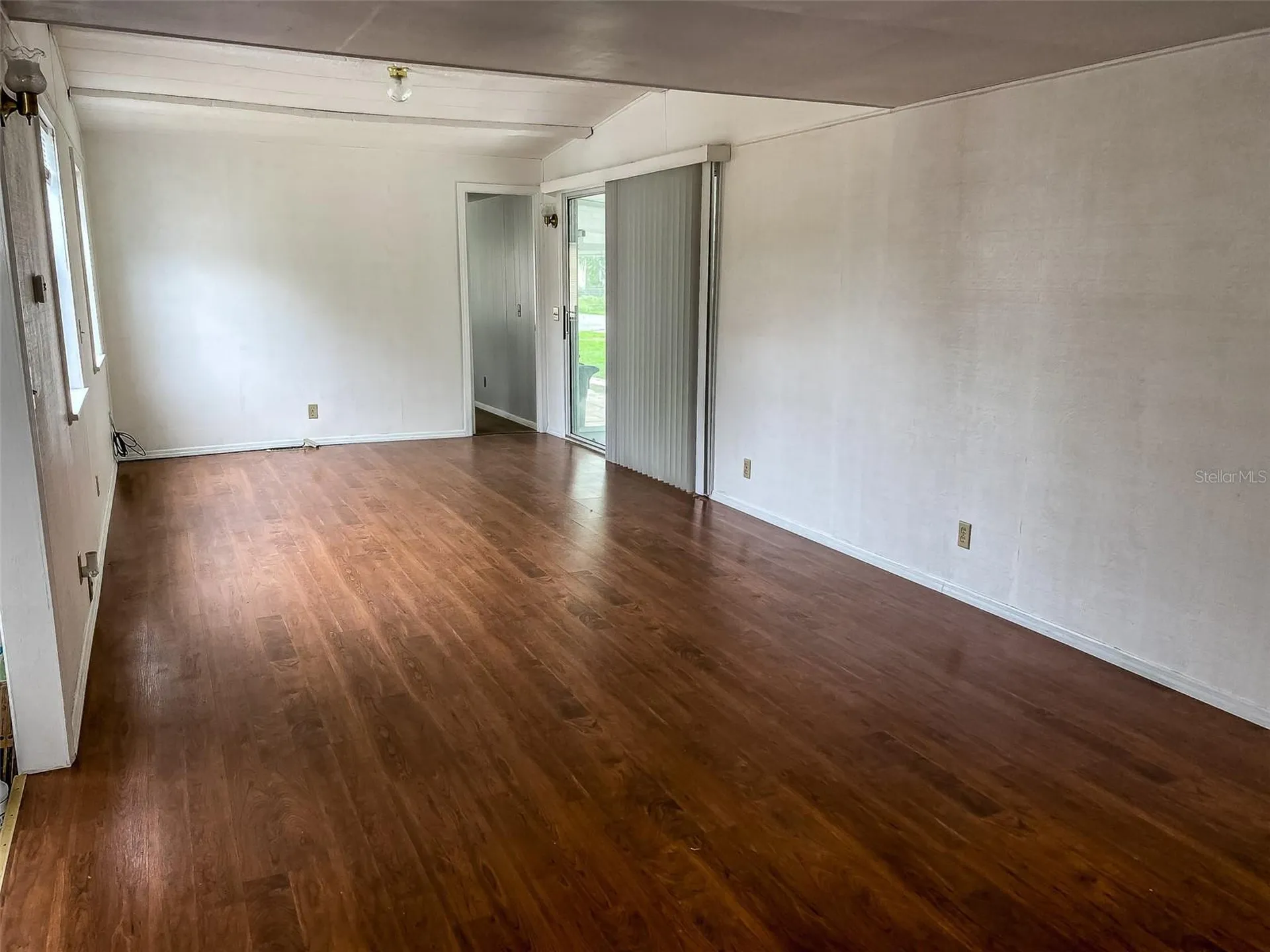 26143 Rose Lane Astatula FL 34705