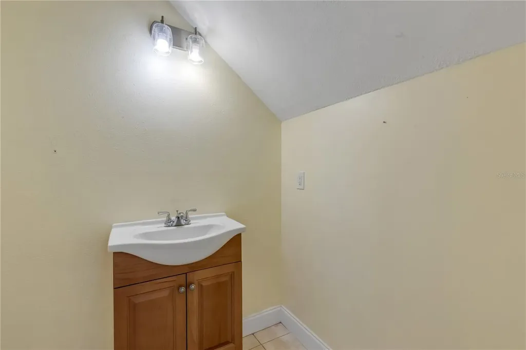 3834 Pioneer Trail New Smyrna Beach FL 32168