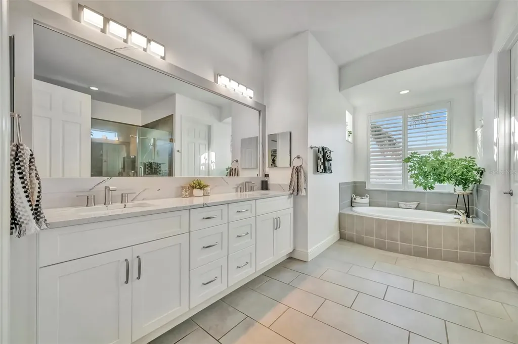 5510 Tidewater Preserve Boulevard Bradenton FL 34208