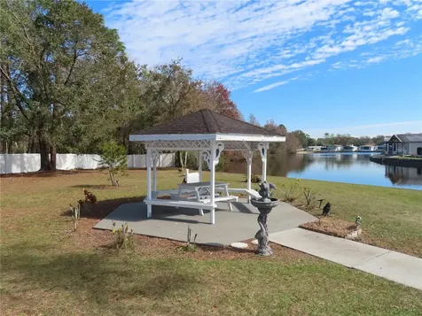 35109 Garber Lane Zephyrhills FL 33541