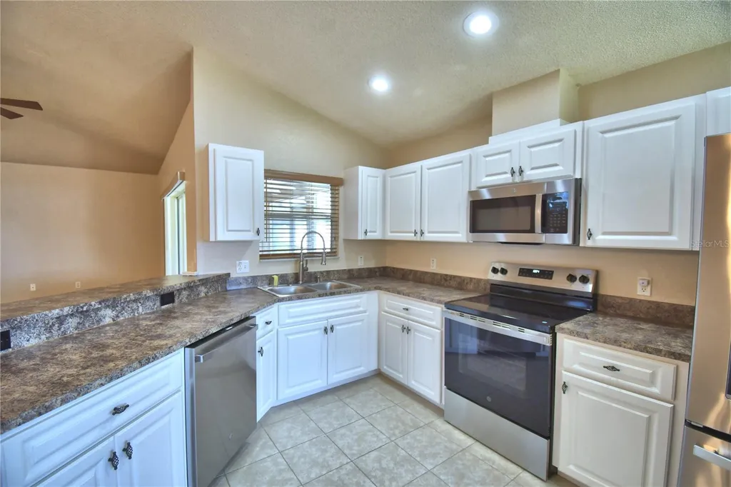 3425 Stoneway Drive Lakeland FL 33812