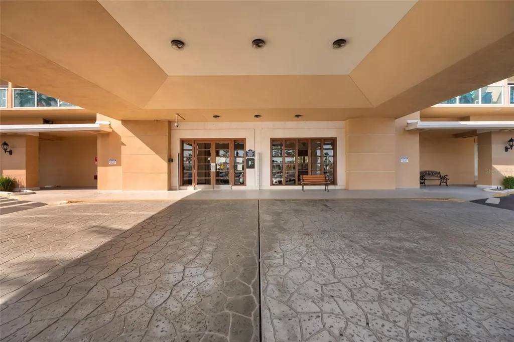 880 Mandalay Avenue Clearwater Beach FL 33767