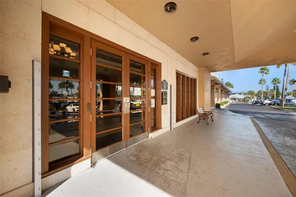 880 Mandalay Avenue Clearwater Beach FL 33767