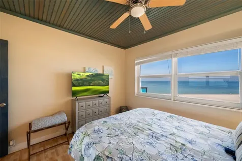 880 Mandalay Avenue Clearwater Beach FL 33767