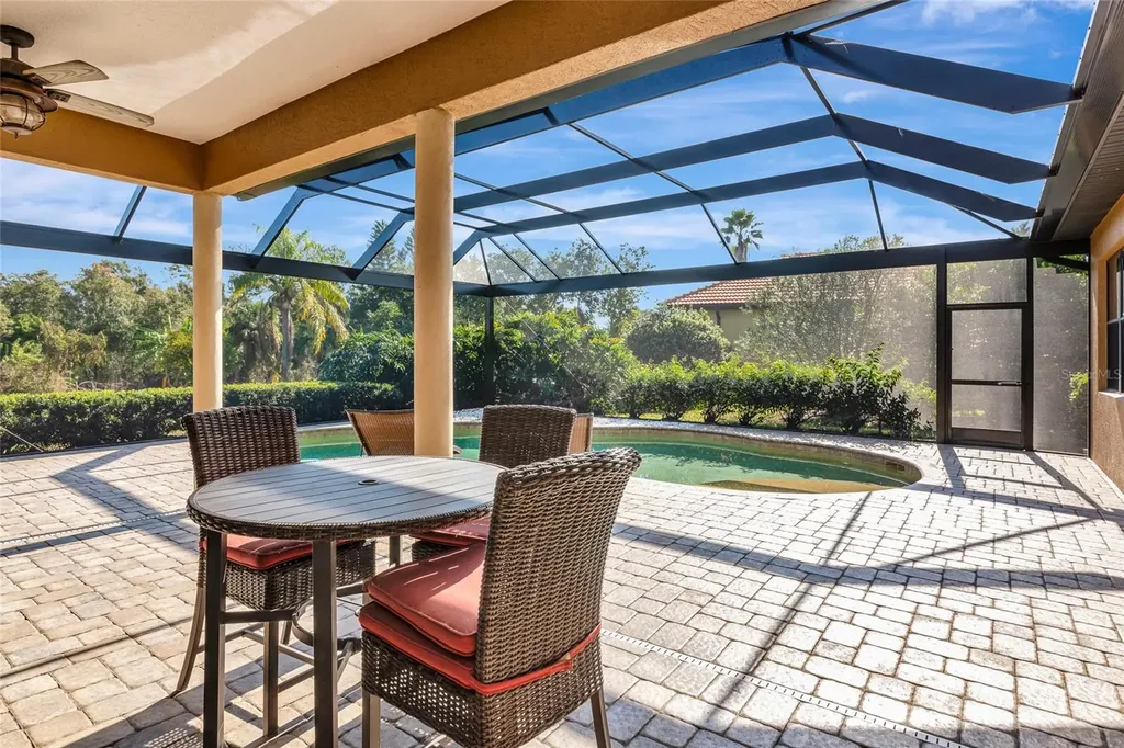 501 169th Court NE Bradenton FL 34212
