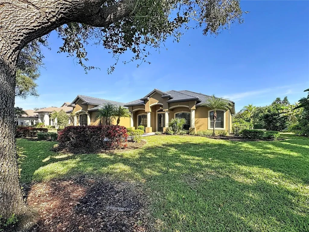 501 169th Court NE Bradenton FL 34212