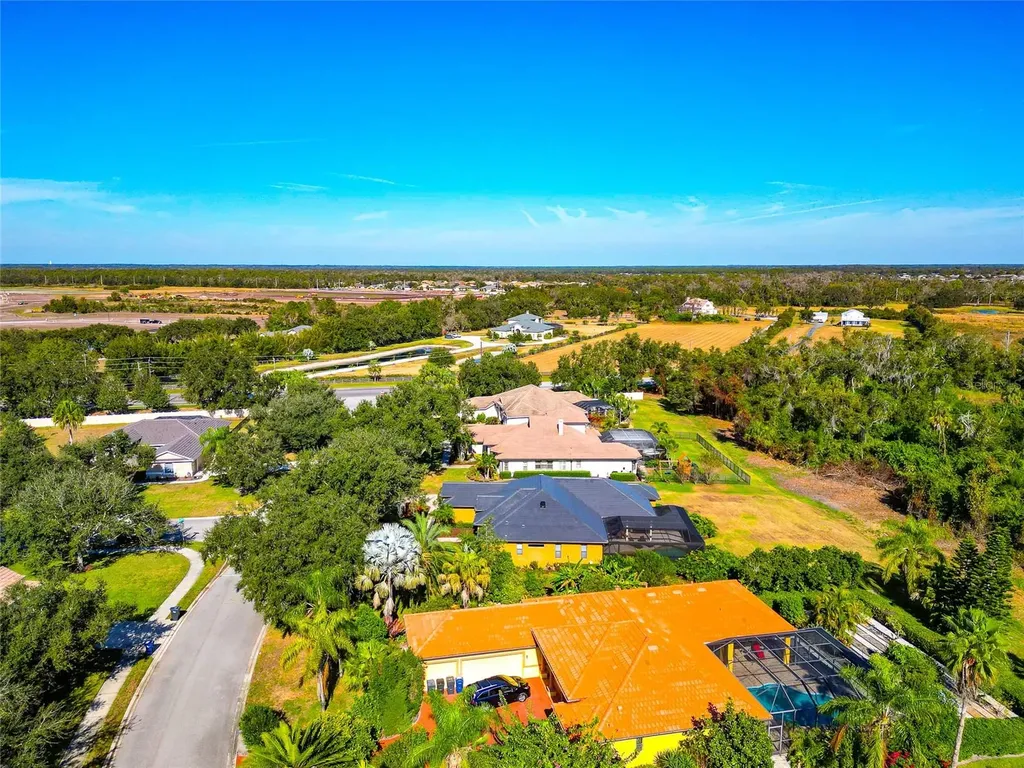 501 169th Court NE Bradenton FL 34212