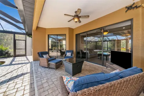 501 169th Court NE Bradenton FL 34212