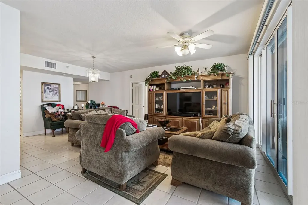 4991 Bacopa Lane S St Petersburg FL 33715